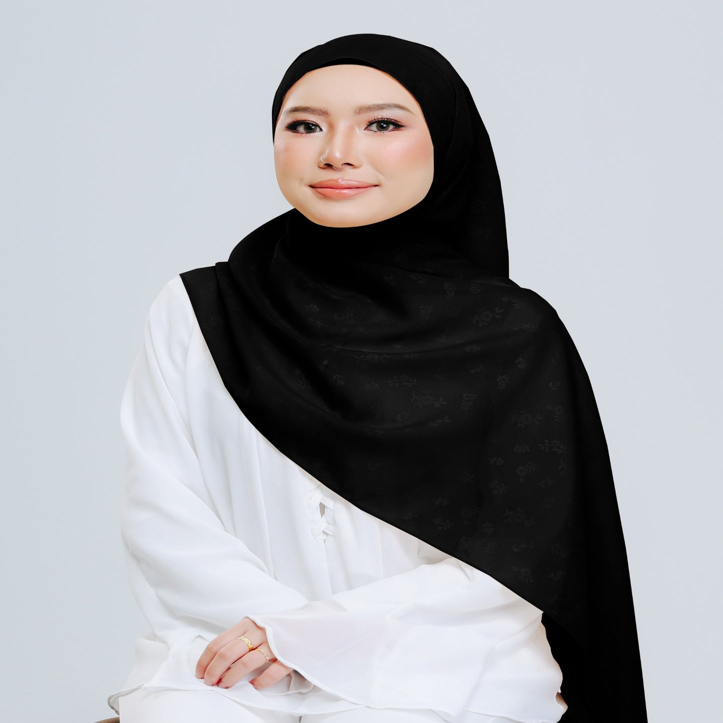 Empressa Shawl