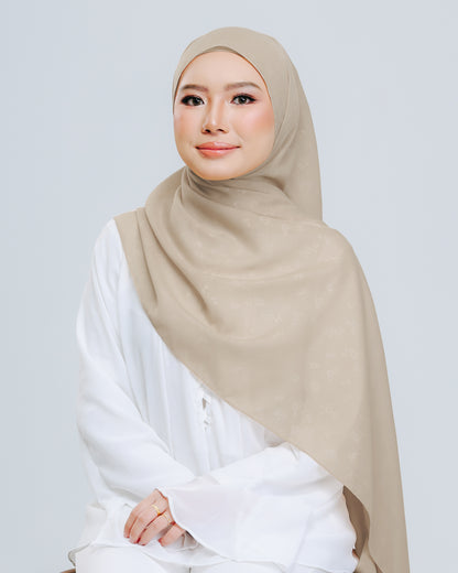 Empressa Shawl