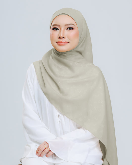 Empressa Shawl