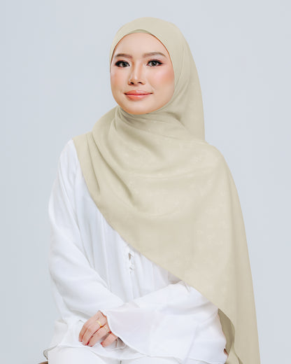 Empressa Shawl