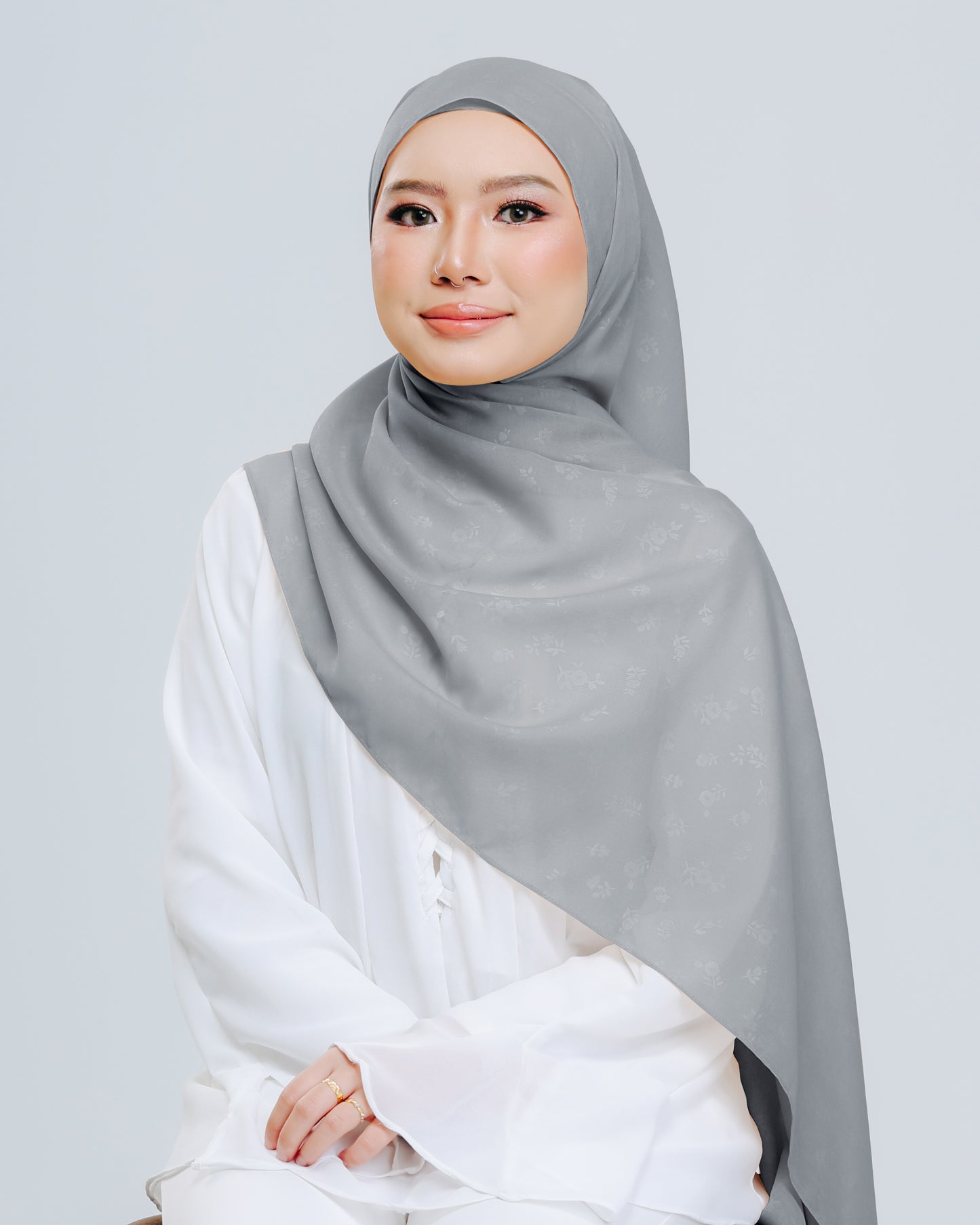 Empressa Shawl