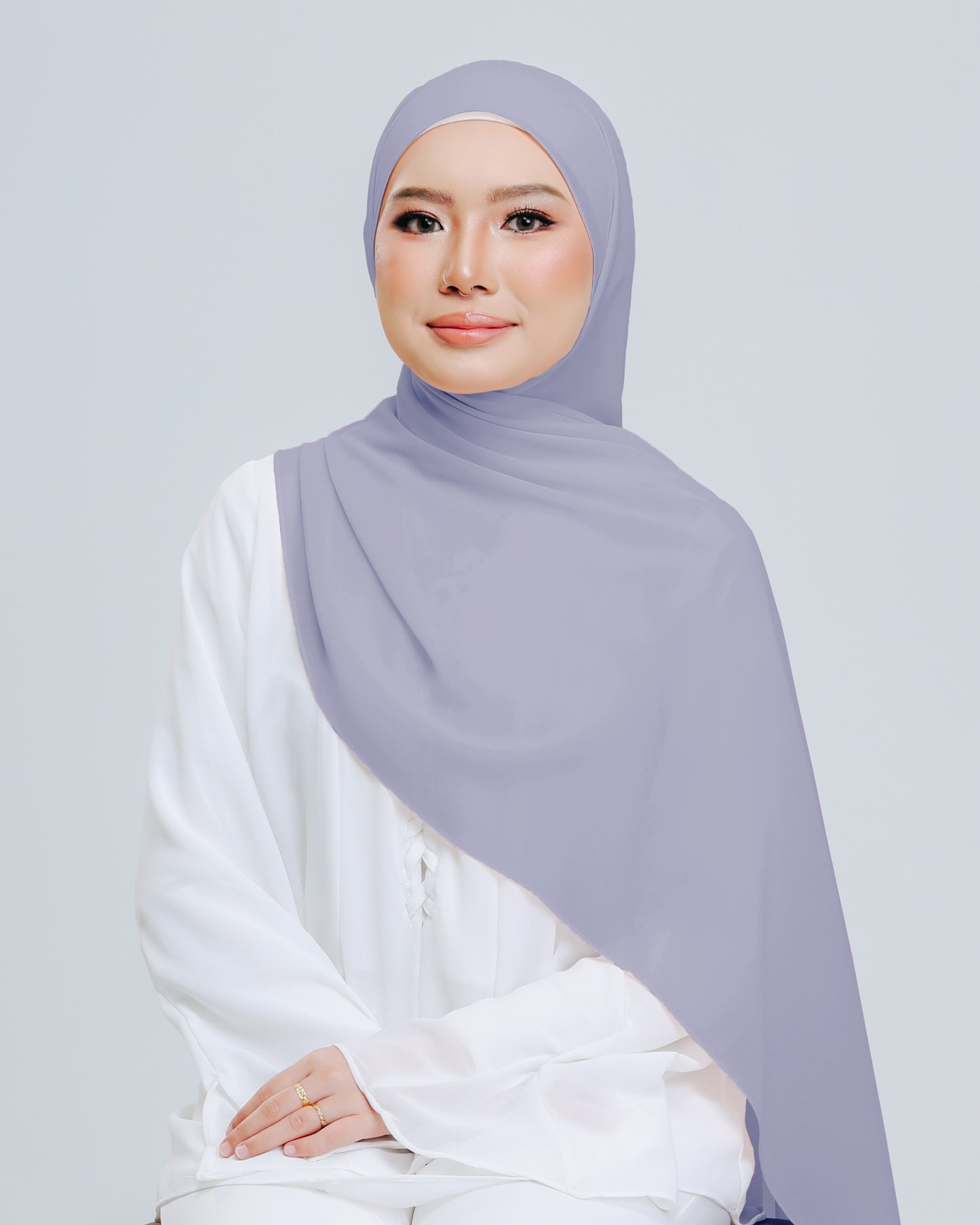 Lubna Shawl