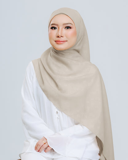 Empressa Shawl