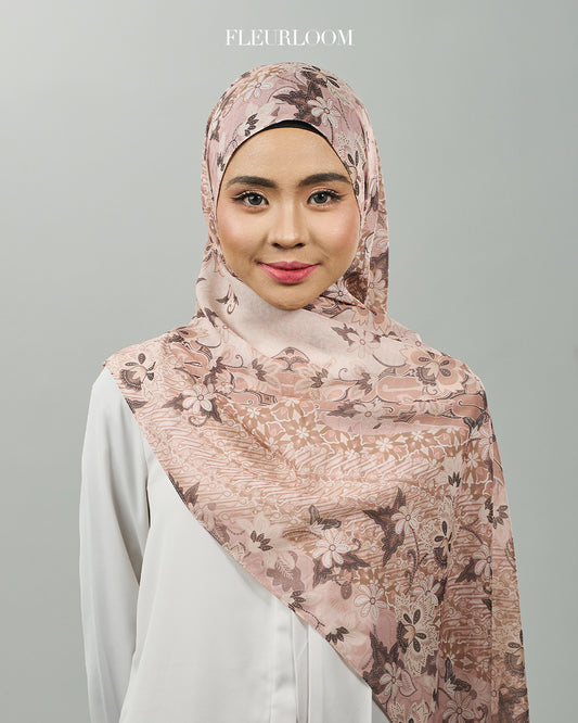RANUM SARI SH