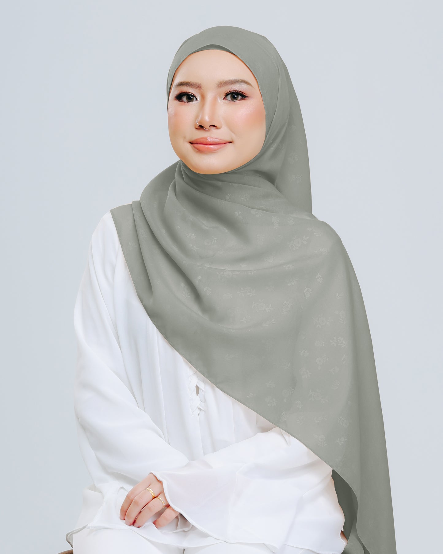 Empressa Shawl