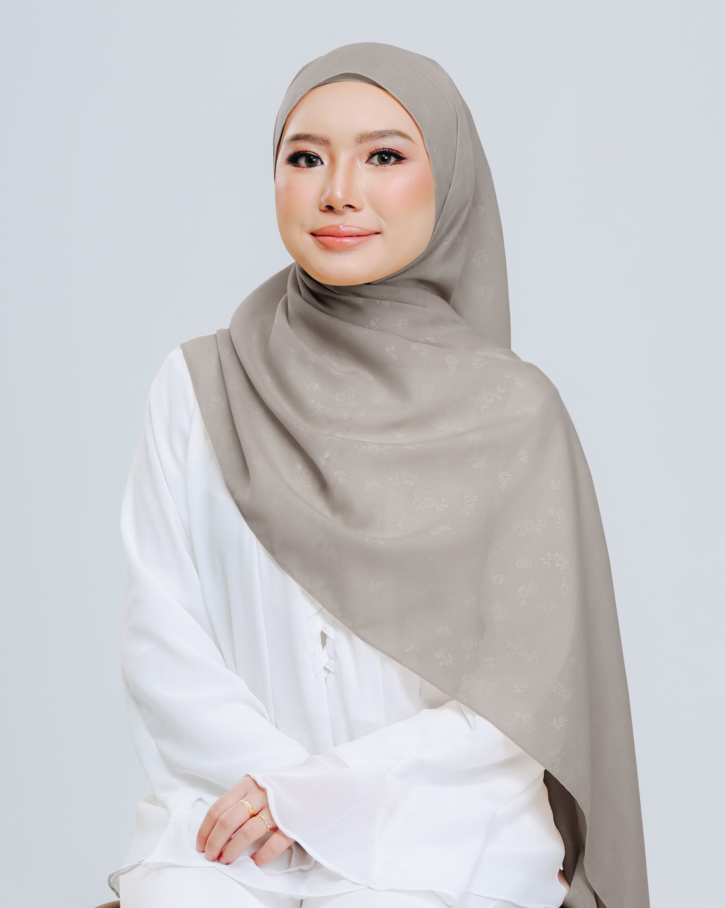 Empressa Shawl